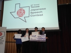Mr. Nagawa of ANA with Open Division participants