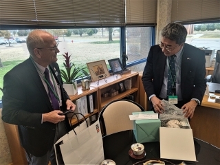 mayor and CG