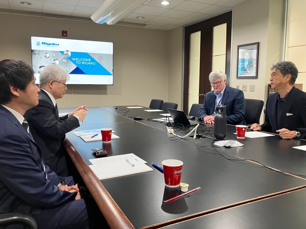 Rigaku Holdings Corp. President Kawakami and Rigaku Americas Holding CEO Kent Heath meet with Consul-General Naganuma and Consul Mochizuki